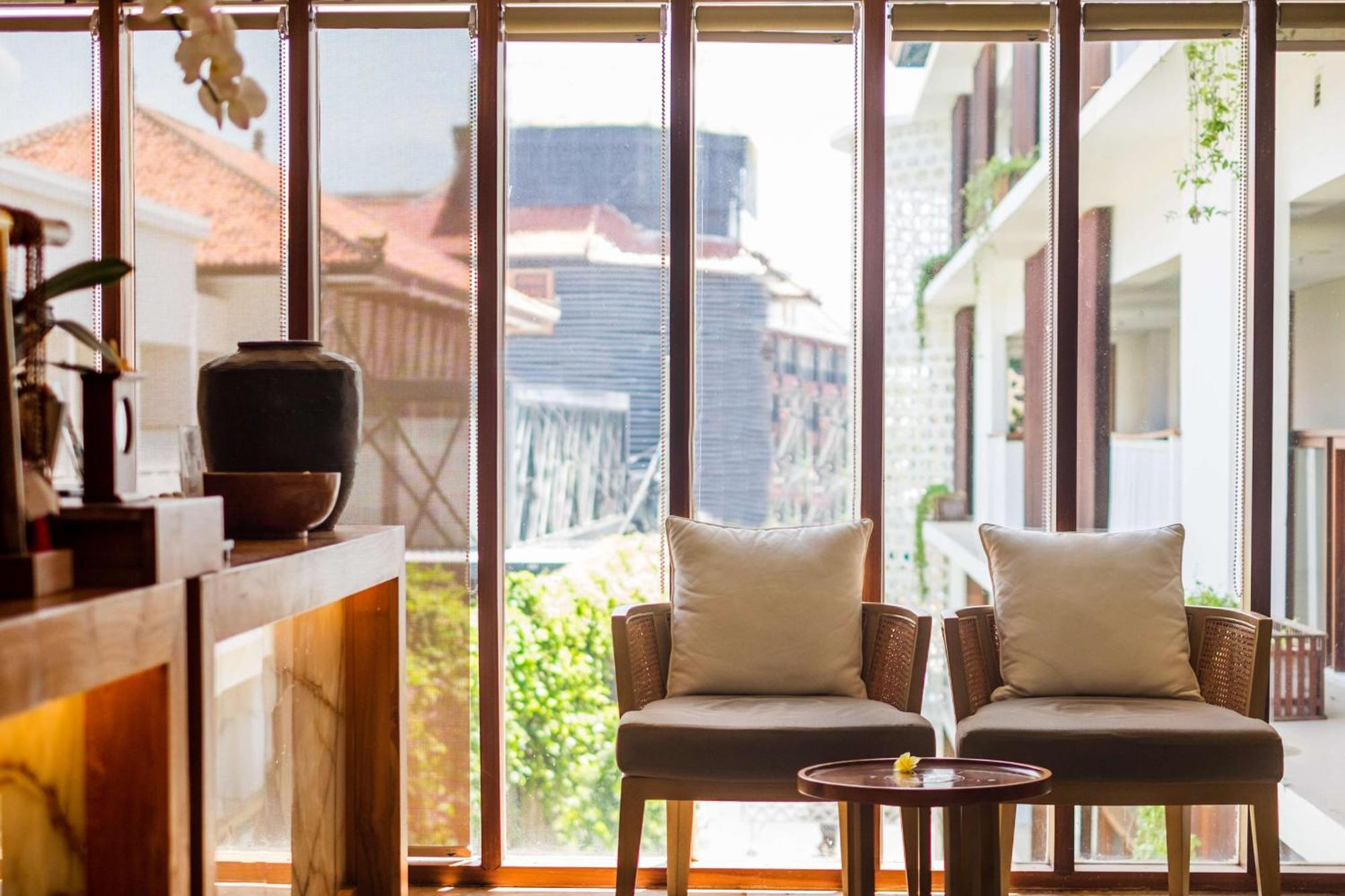 The Bandha Hotel & Suites Legian Exterior foto The interior of the hotel