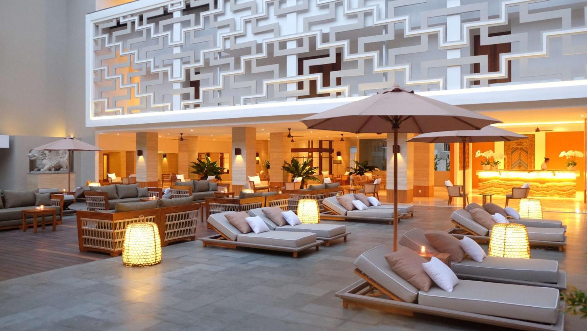 The Bandha Hotel & Suites Legian Exterior foto The interior of the hotel